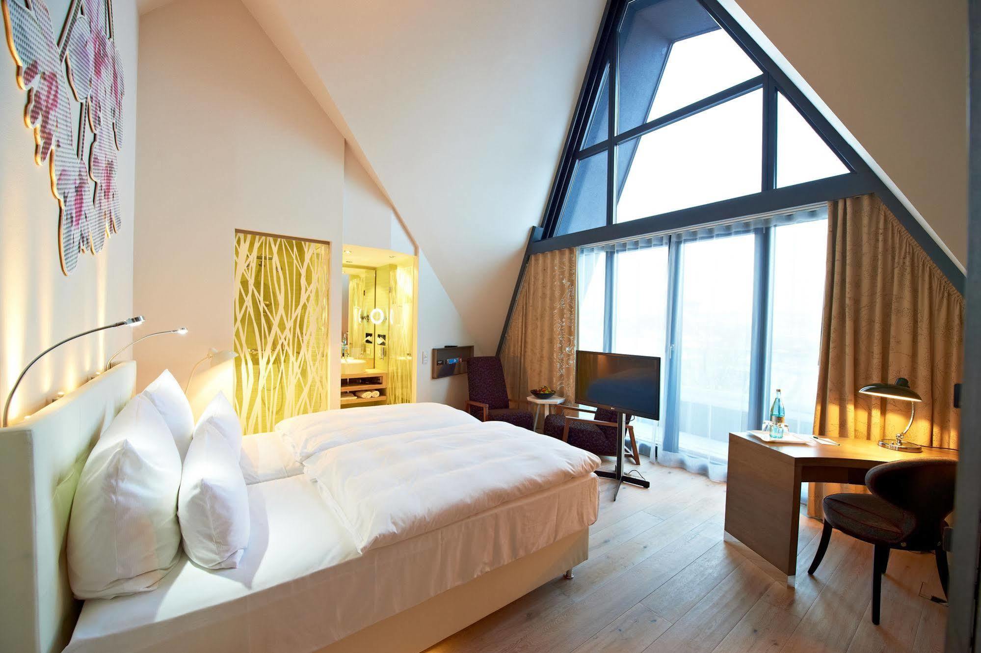 Hotel-restaurant Schwanen 4* Metzingen (Tubingen)